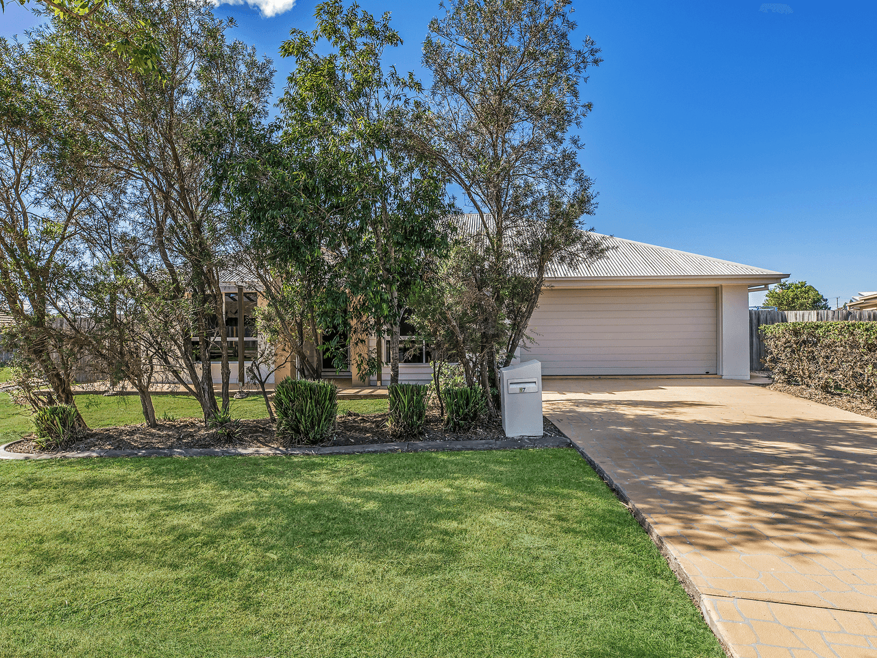 17 Heit Court, NORTH BOOVAL, QLD 4304