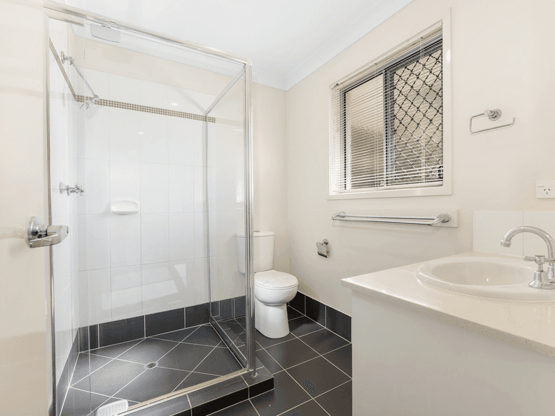 17 Heit Court, NORTH BOOVAL, QLD 4304