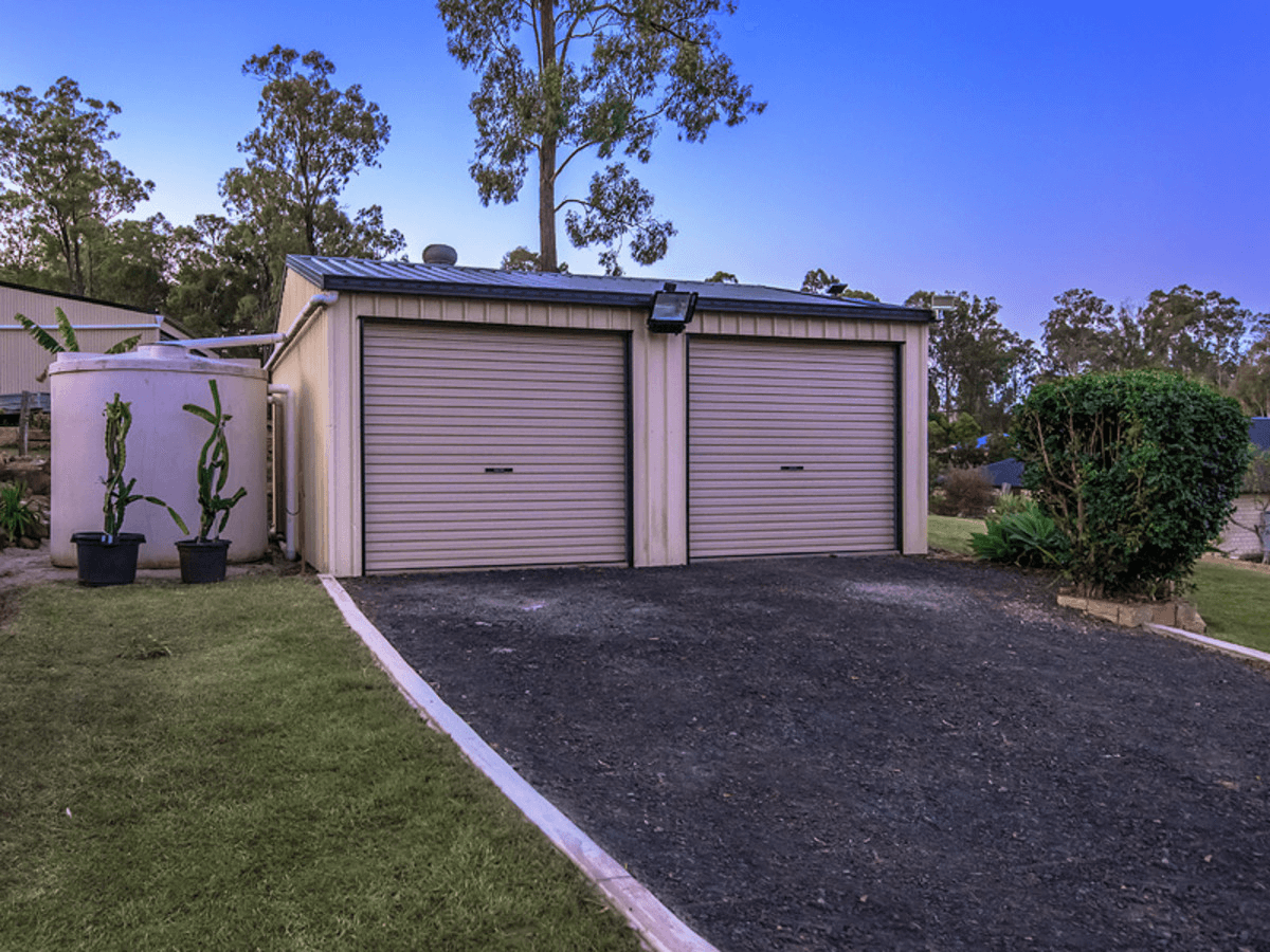 6 Yuraga Place, Deebing Heights, QLD 4306