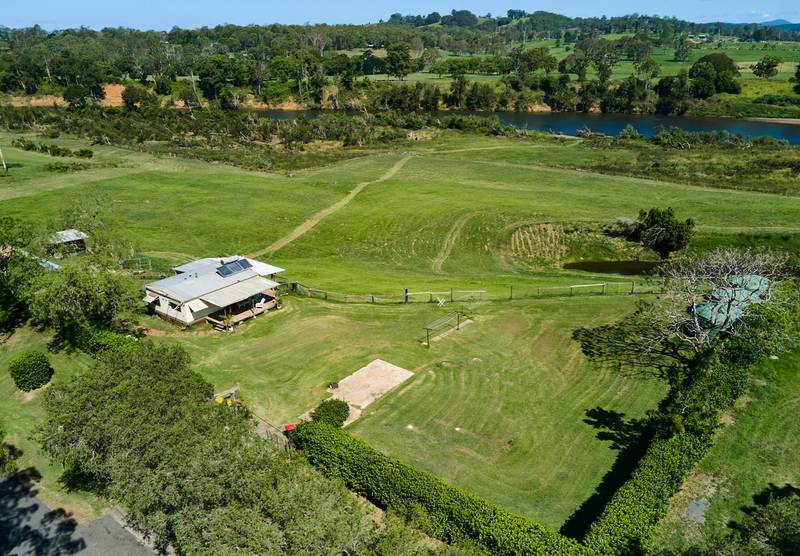 2 Farquhar Street, WINGHAM, NSW 2429