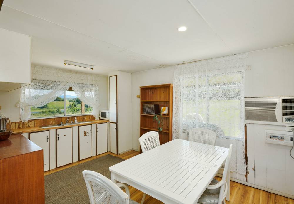 2 Farquhar Street, WINGHAM, NSW 2429