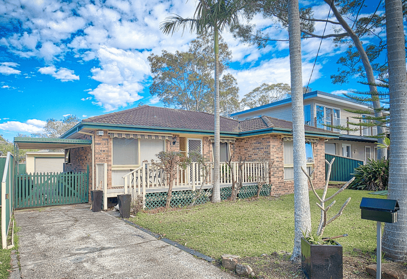 11 Barclay Avenue, MANNERING PARK, NSW 2259