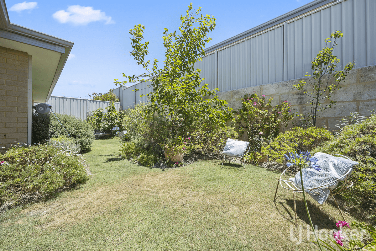 15 Explorer Street, YANCHEP, WA 6035