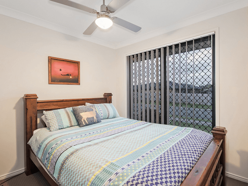 2 Kingsburgh Street, Raceview, QLD 4305