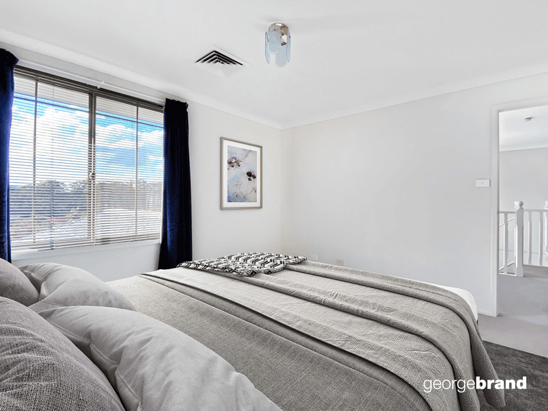 18 Rembrae Drive, Green Point, NSW 2251