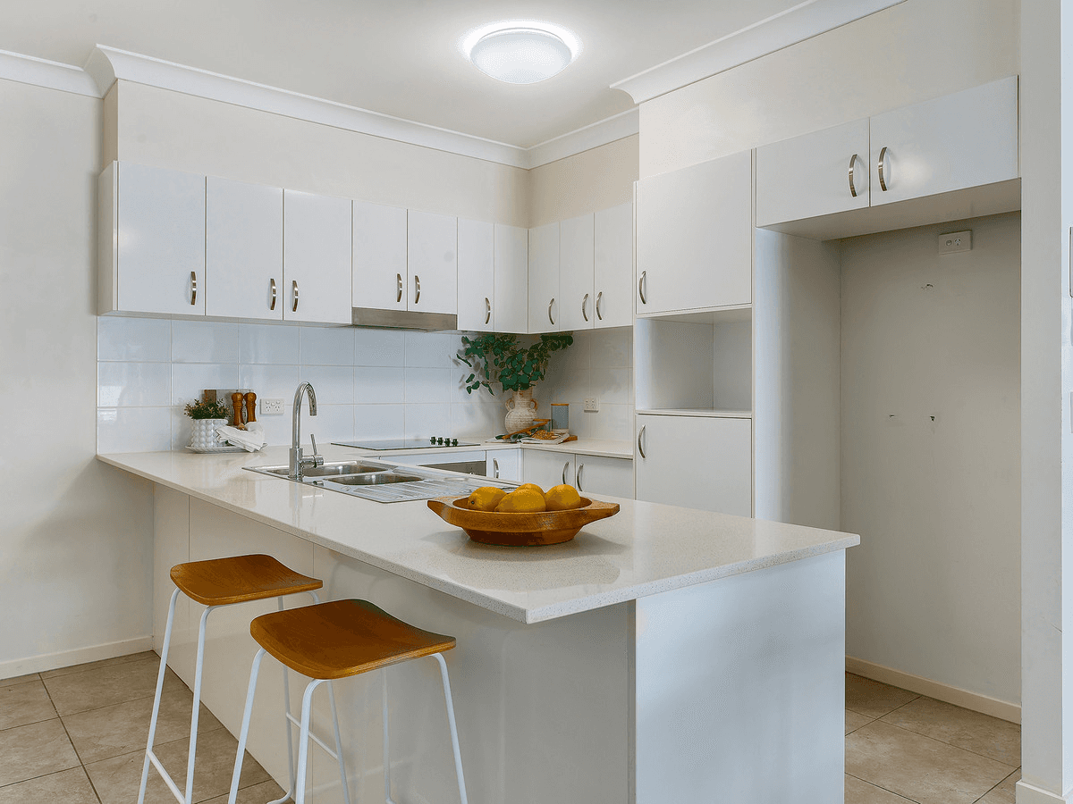 4/108 Broughton Road, KEDRON, QLD 4031