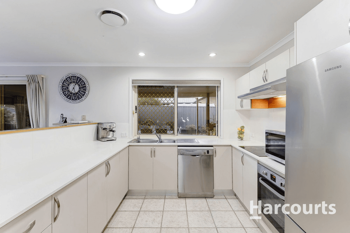 5 Timbarra Court, Petrie, QLD 4502