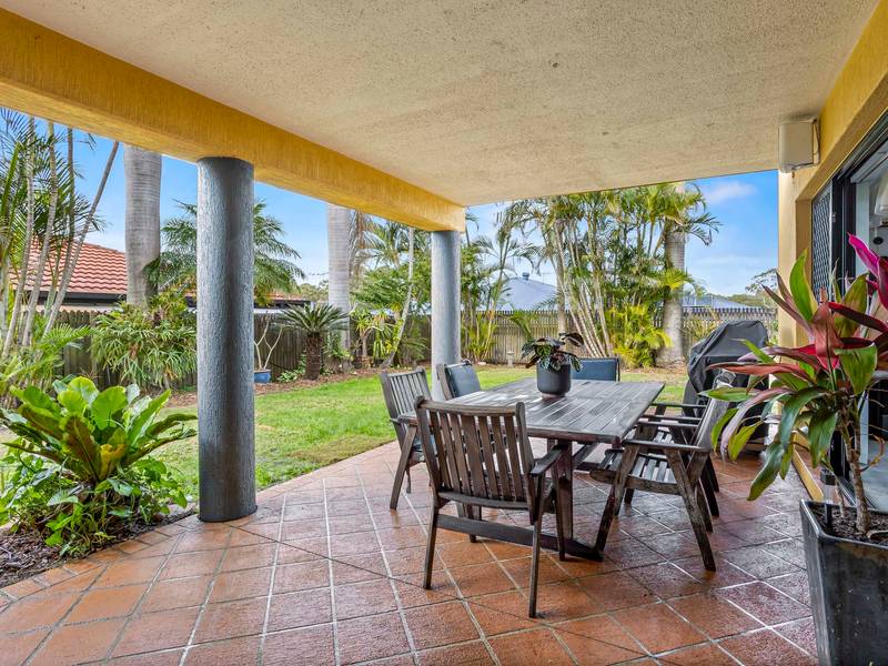 4 Paten Close, BIRKDALE, QLD 4159