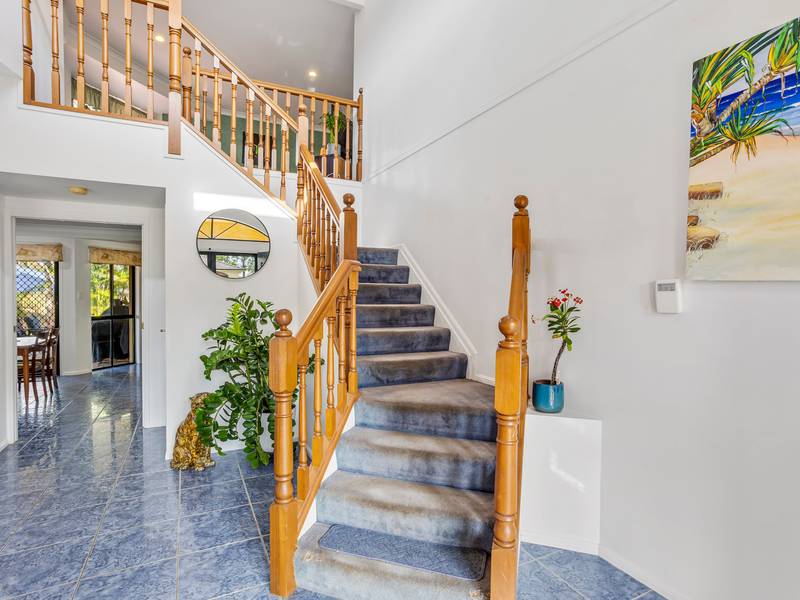 4 Paten Close, BIRKDALE, QLD 4159