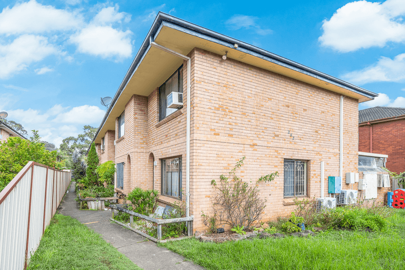 1/262 River Avenue, Carramar, NSW 2163