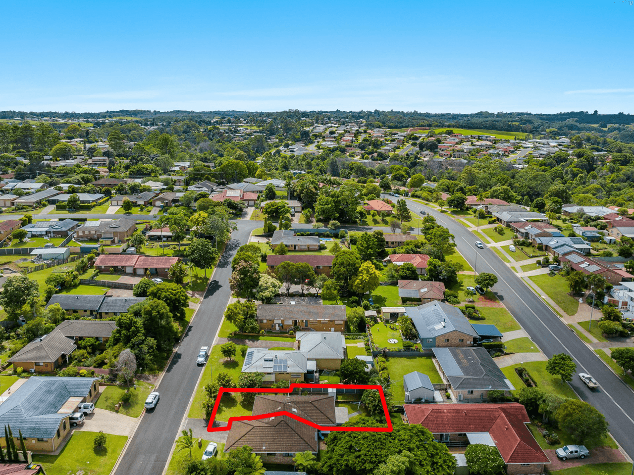 Unit 1/10 Graeme Avenue, GOONELLABAH, NSW 2480