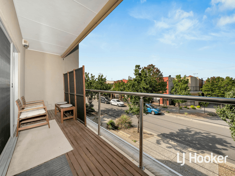 42 The Strand, MAWSON LAKES, SA 5095