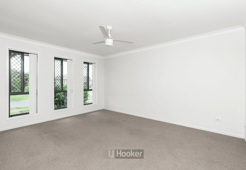 39 Nixon Drive, NORTH BOOVAL, QLD 4304