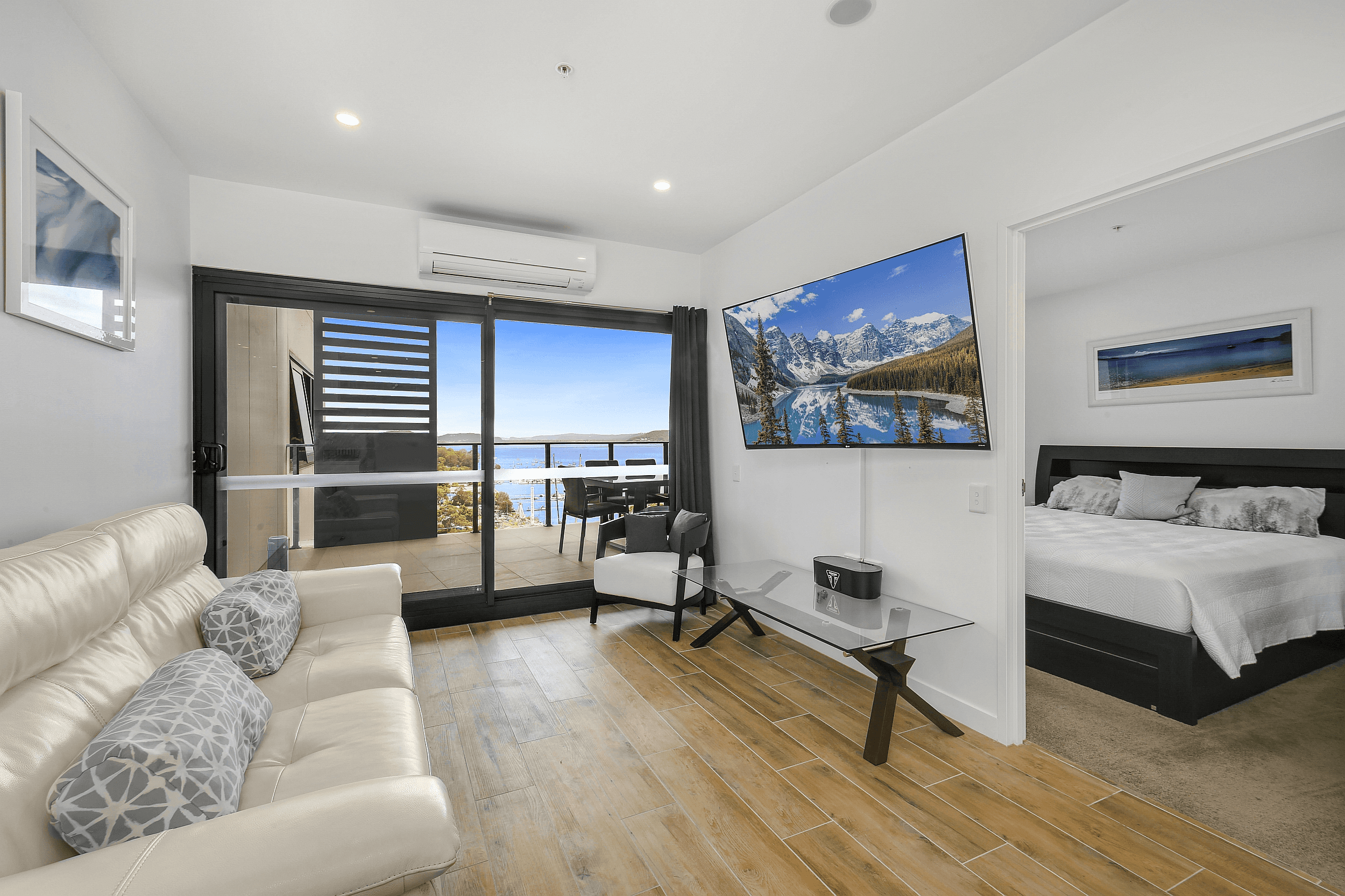 1208/25 Mann Street, GOSFORD, NSW 2250