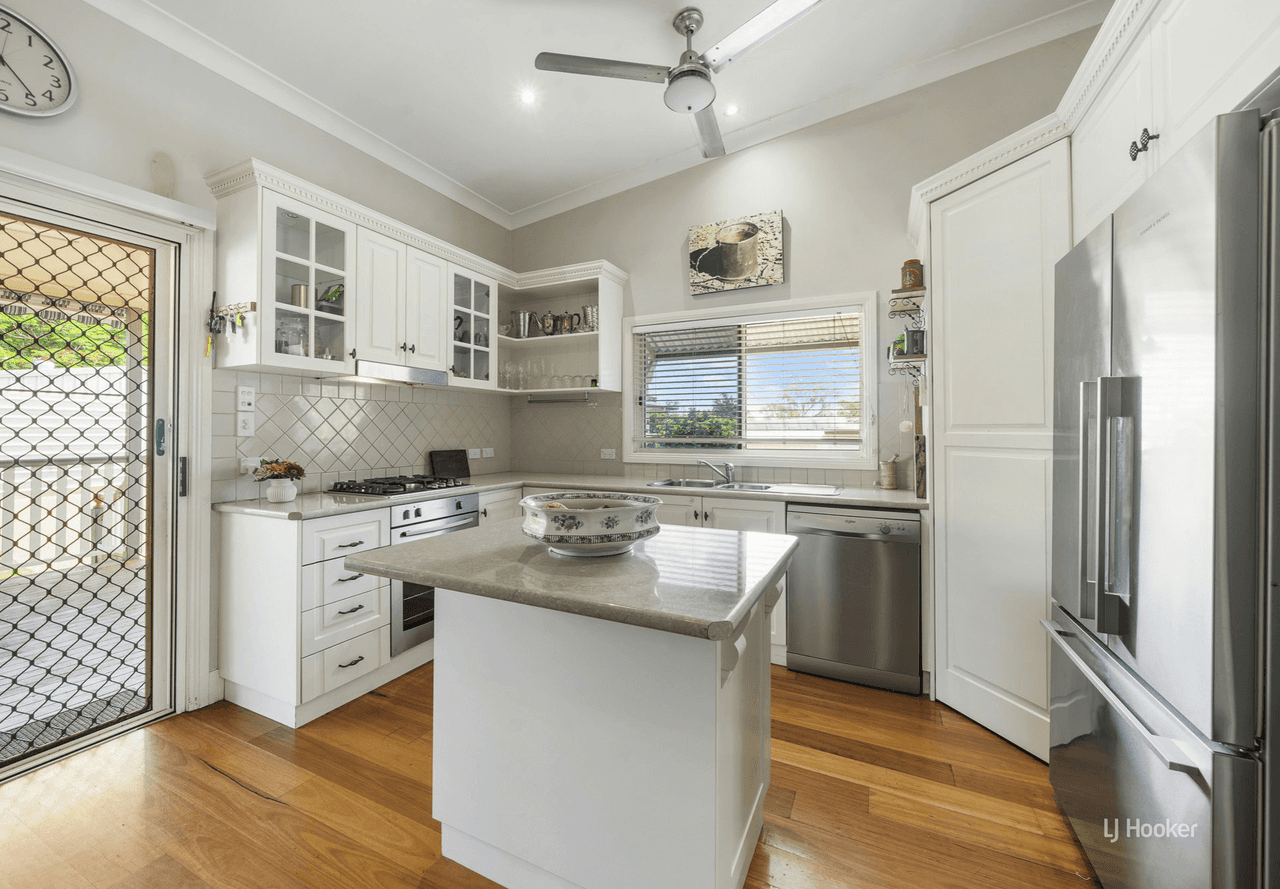 15 Edward Street, TOOGOOLAWAH, QLD 4313