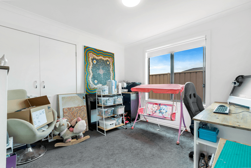 11 Olympic Way, MUNNO PARA WEST, SA 5115