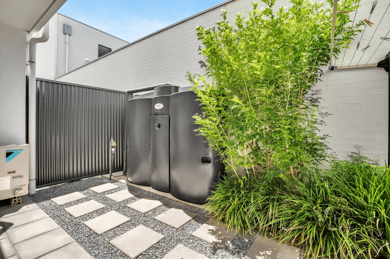 2/17C Eighth Street, Bowden, SA 5007