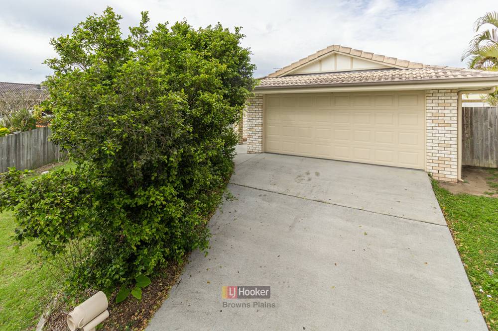 5 Wisdom Way, CRESTMEAD, QLD 4132