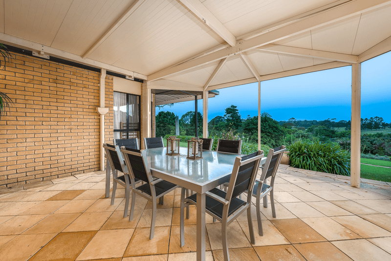 724-732 Main Western Road, TAMBORINE MOUNTAIN, QLD 4272