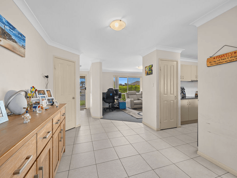 7 Ripoll Court, COLLINGWOOD PARK, QLD 4301