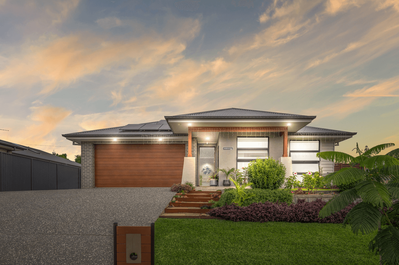 83 South Atlantic Drive, Lake Cathie, NSW 2445