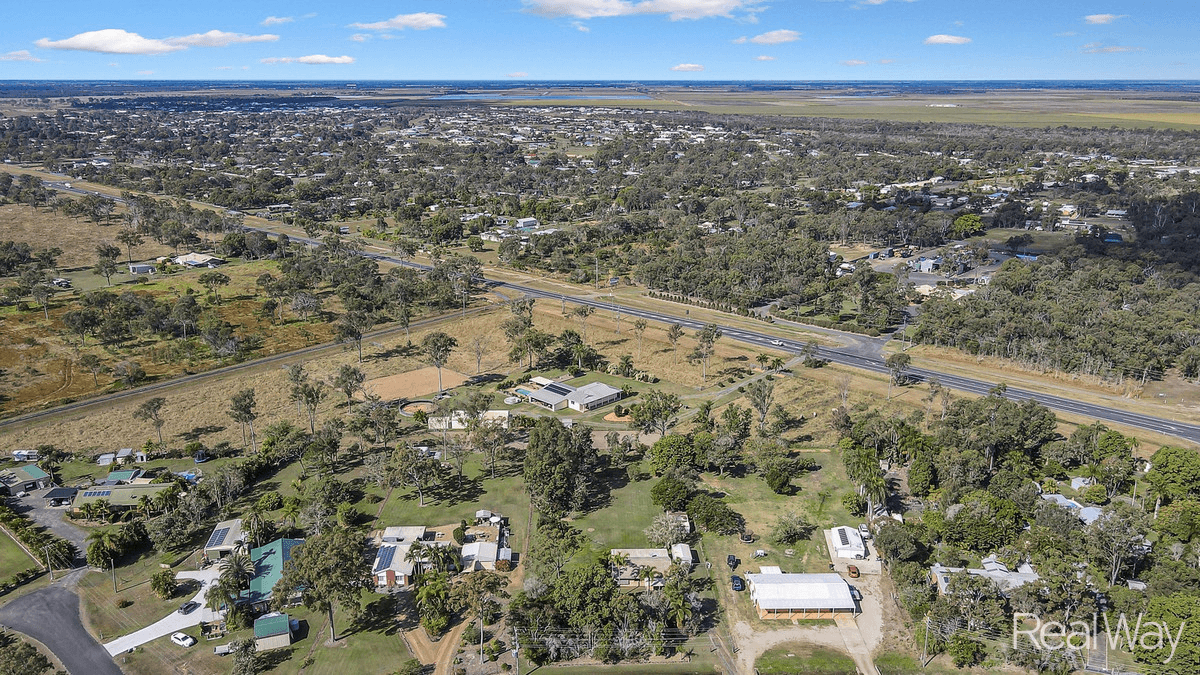 33 Park Royal Drive, Branyan, QLD 4670