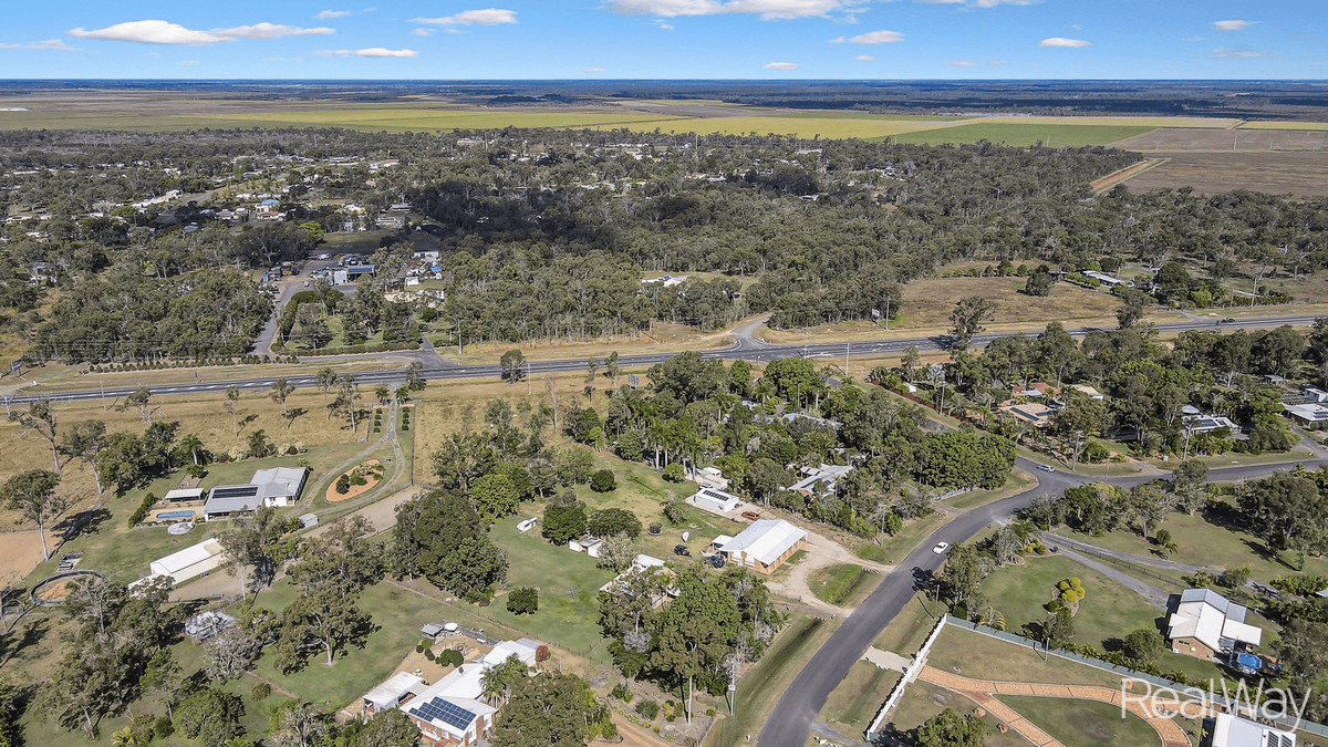 33 Park Royal Drive, Branyan, QLD 4670