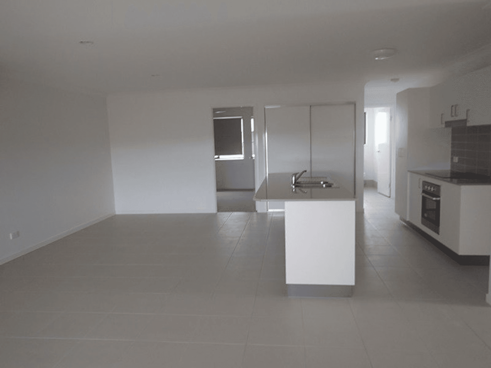 1/57 Primavera Boulevard, Beaconsfield, QLD 4740