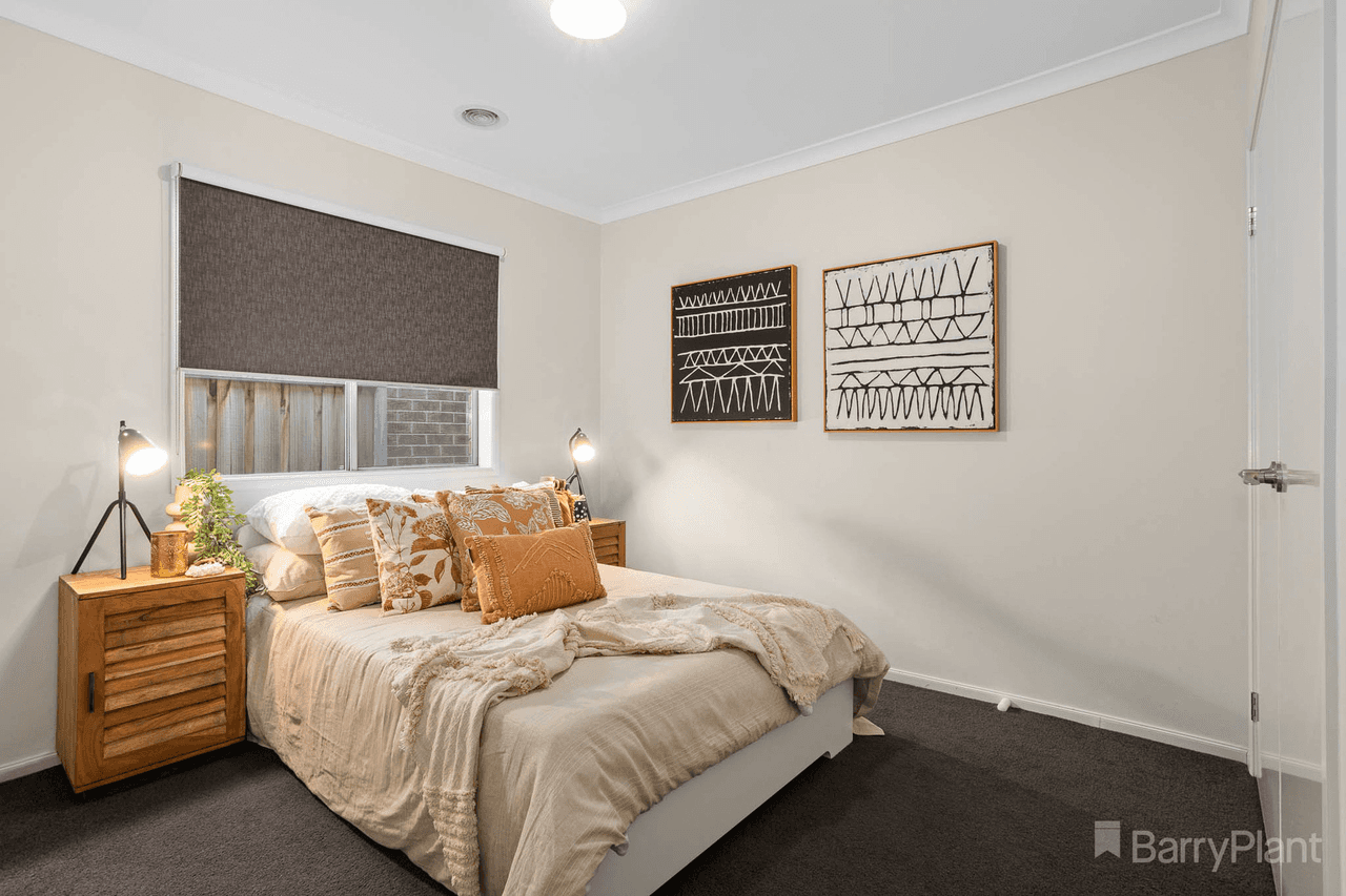 44 Glenelg Street, Clyde North, VIC 3978