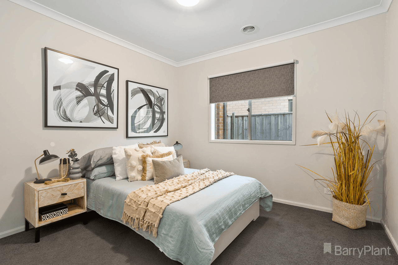 44 Glenelg Street, Clyde North, VIC 3978