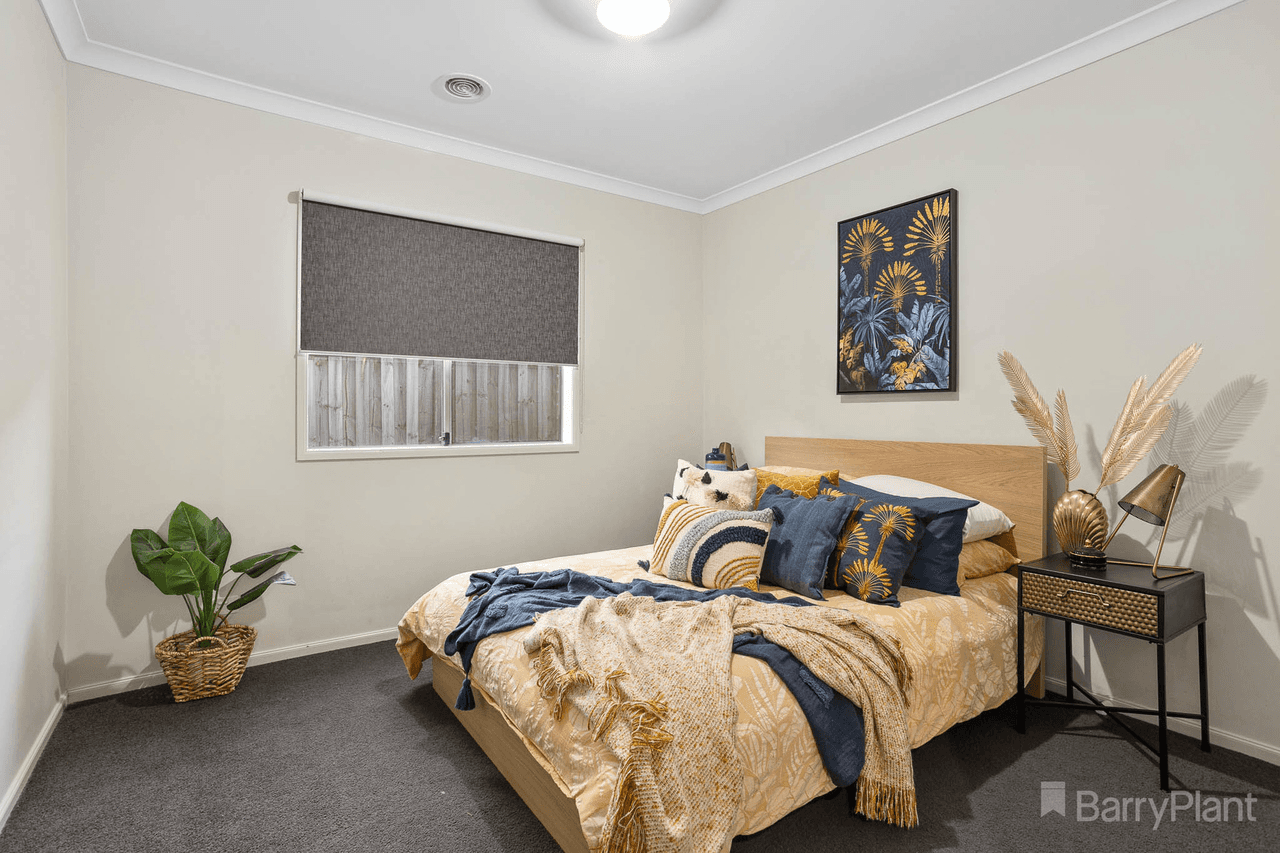 44 Glenelg Street, Clyde North, VIC 3978