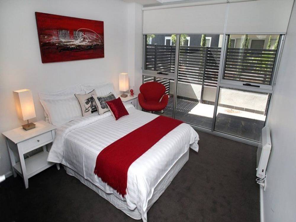 2 Plenty Road, Preston, Victoria 3072
