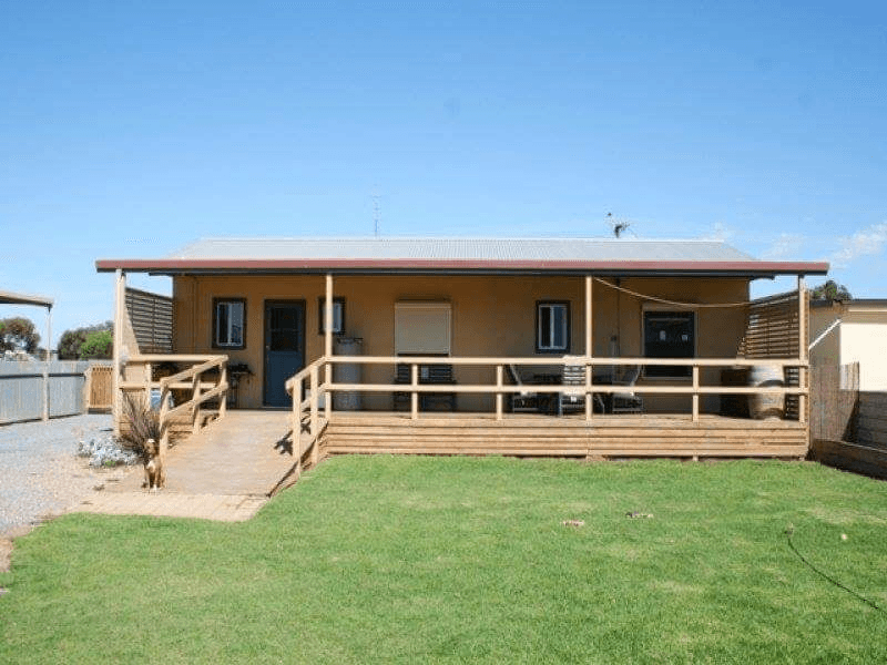 13 Barry Street, COWELL, SA 5602