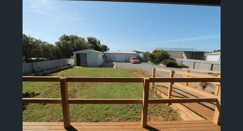 13 Barry Street, COWELL, SA 5602