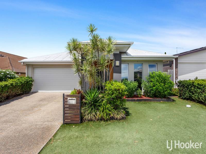 11 Chrysler Parade, NORTH LAKES, QLD 4509