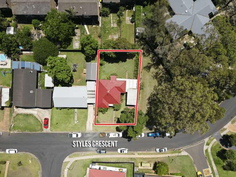 39 Styles Crescent, MINTO, NSW 2566