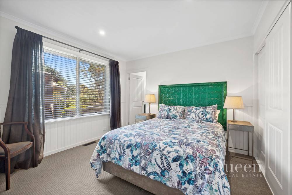 5 Noonan Grove, WOODEND, VIC 3442