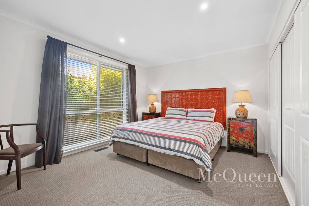 5 Noonan Grove, WOODEND, VIC 3442