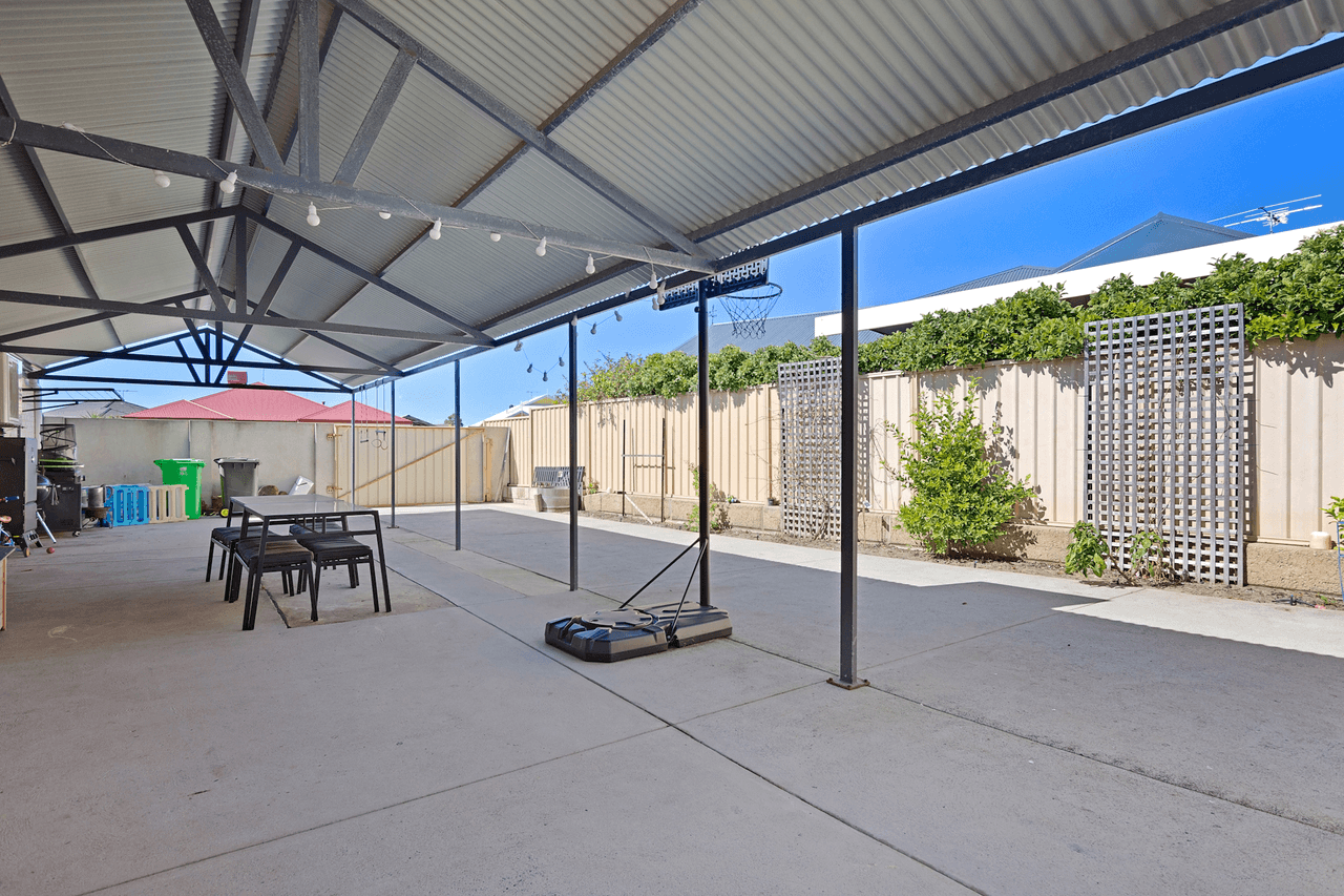 4 Mackenzie Place, Australind, WA 6233