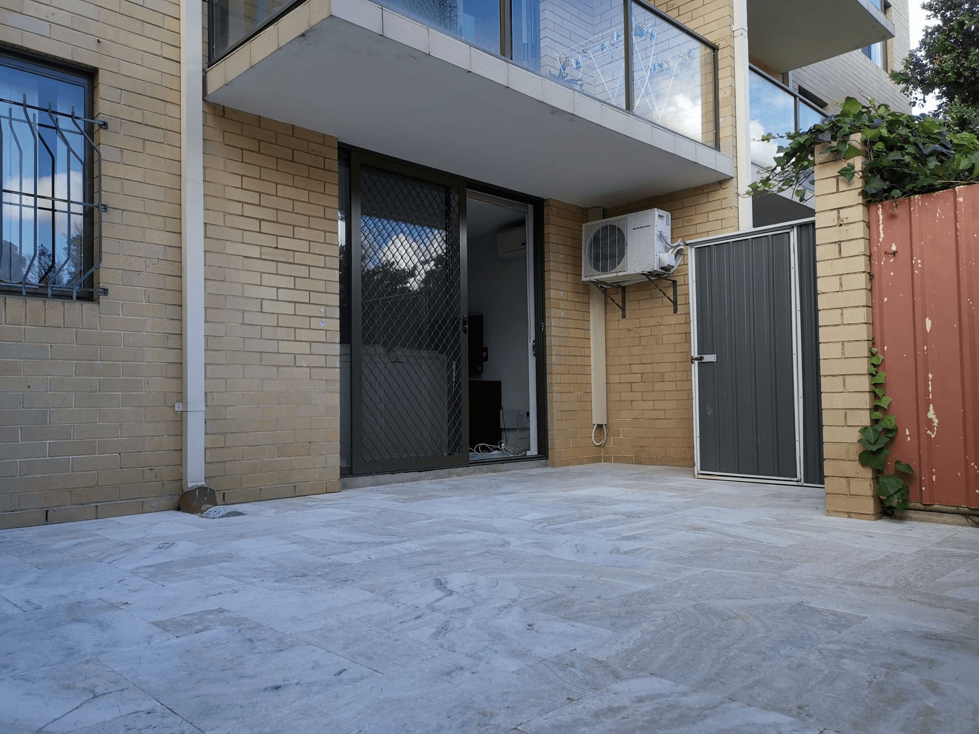 2/1 Hardy Street, SOUTH PERTH, WA 6151