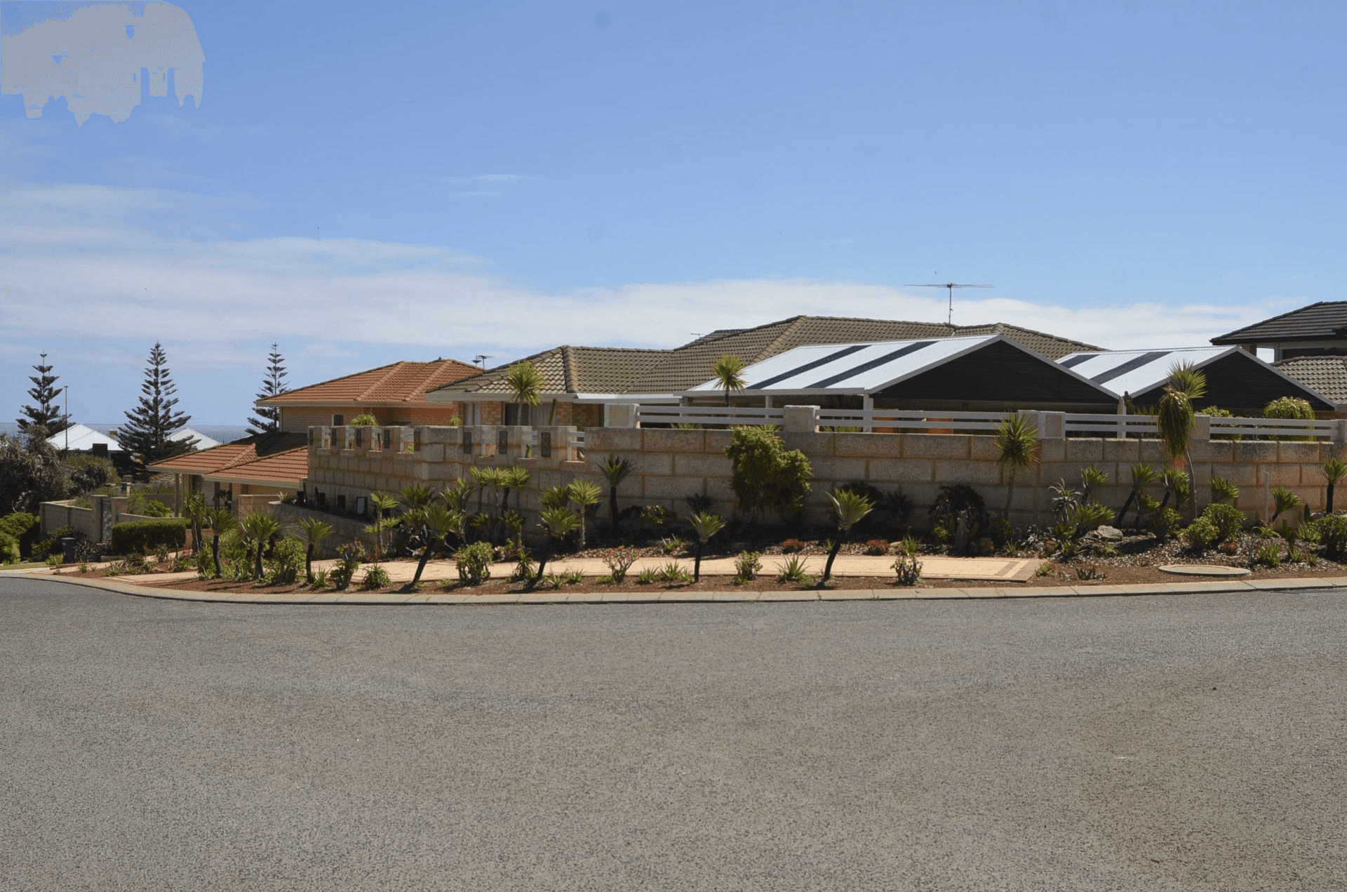 2 Jeddah Court, MINDARIE, WA 6030