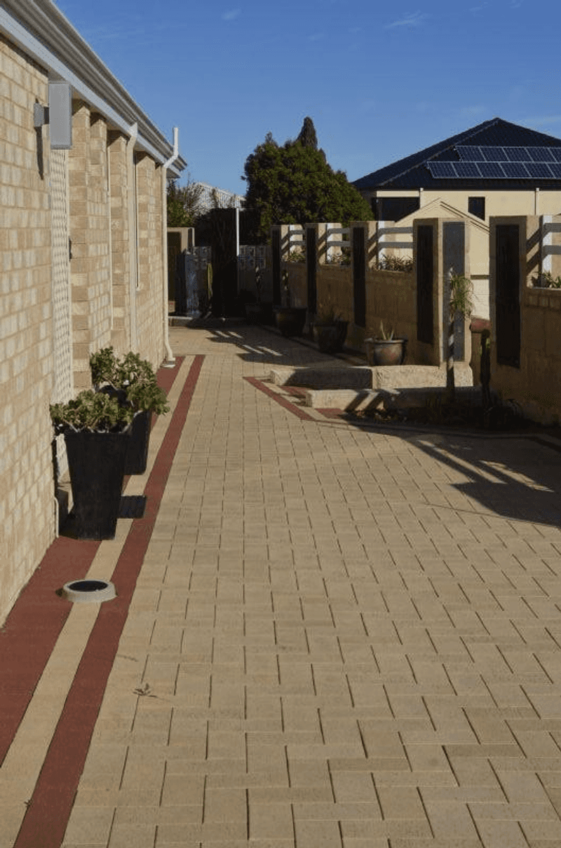 2 Jeddah Court, MINDARIE, WA 6030