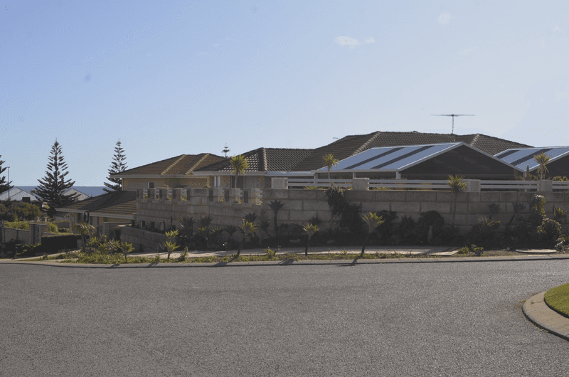 2 Jeddah Court, MINDARIE, WA 6030