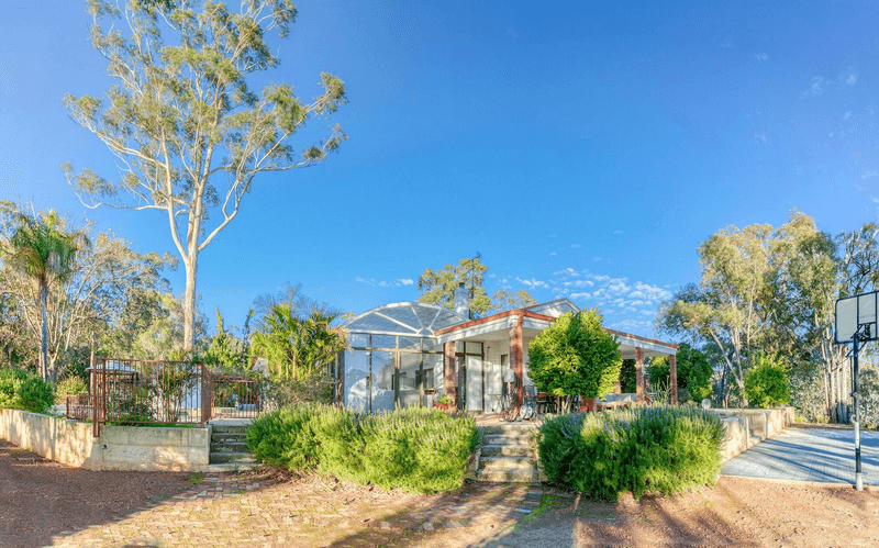 635 Margaret Road, HOVEA, WA 6071