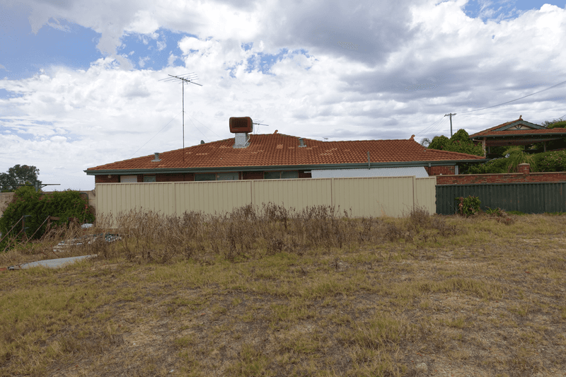 12 Sunset Tce, KELMSCOTT, WA 6111