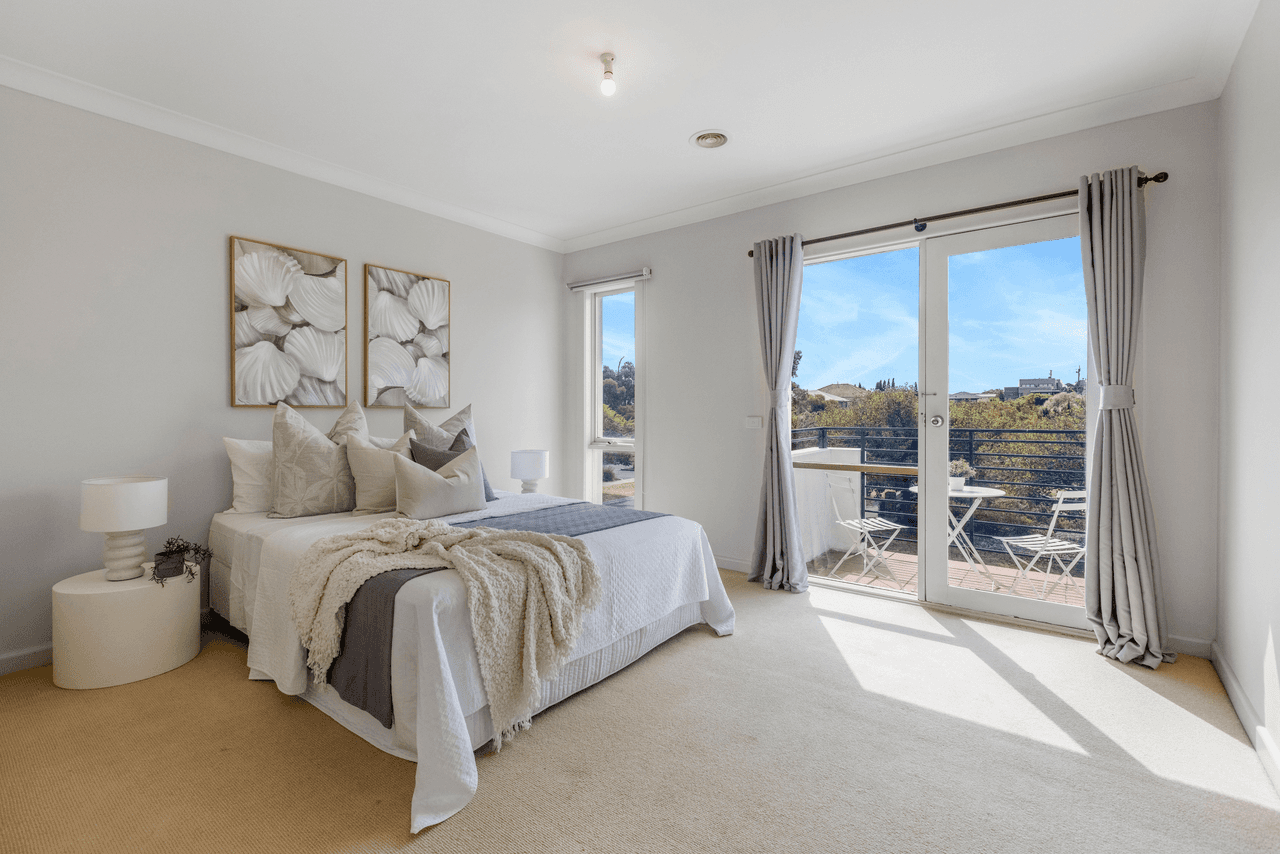 10 Piping Lane, MORDIALLOC, VIC 3195