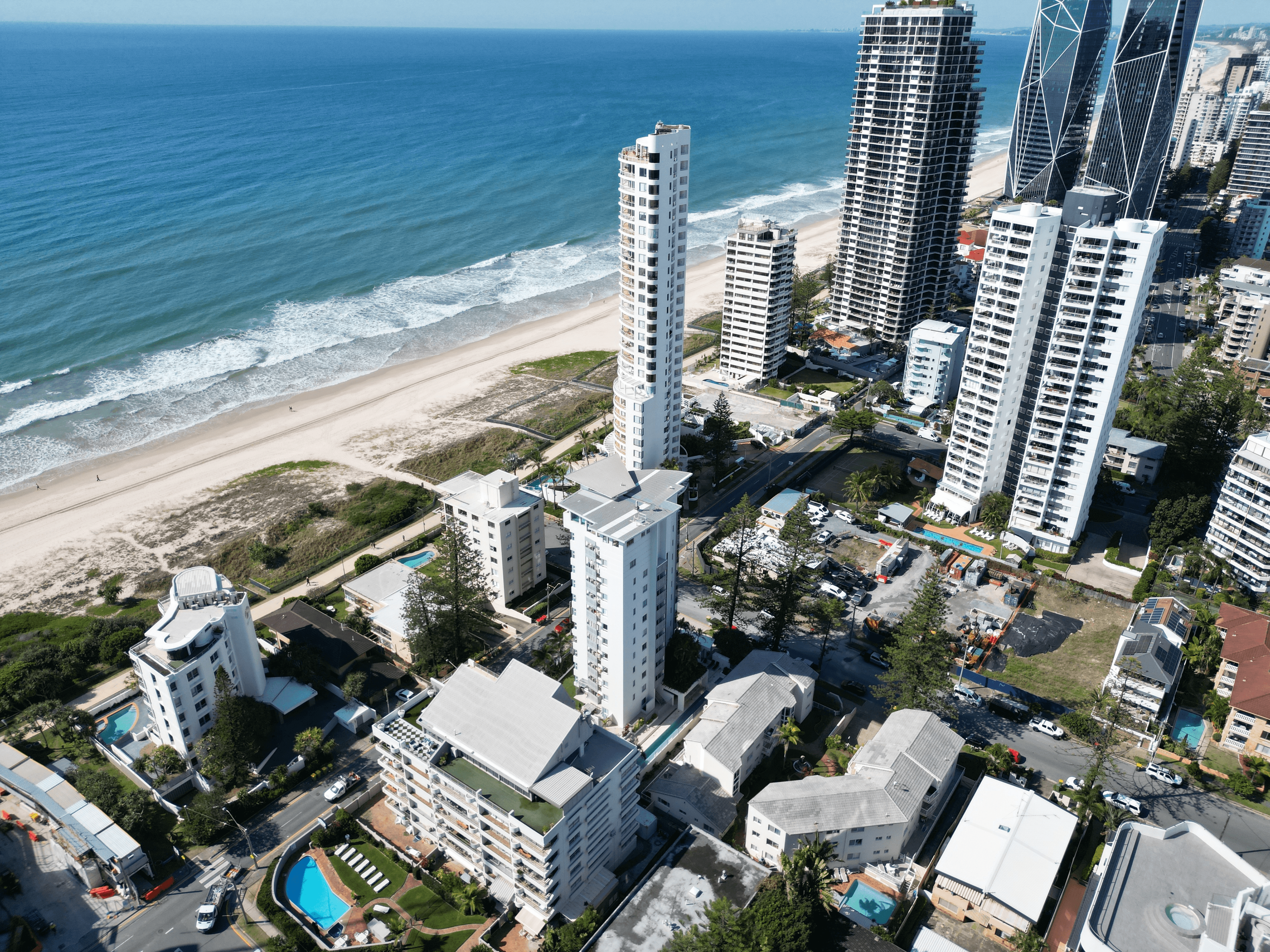 6-8 Aubrey St, Surfers Paradise, QLD 4217