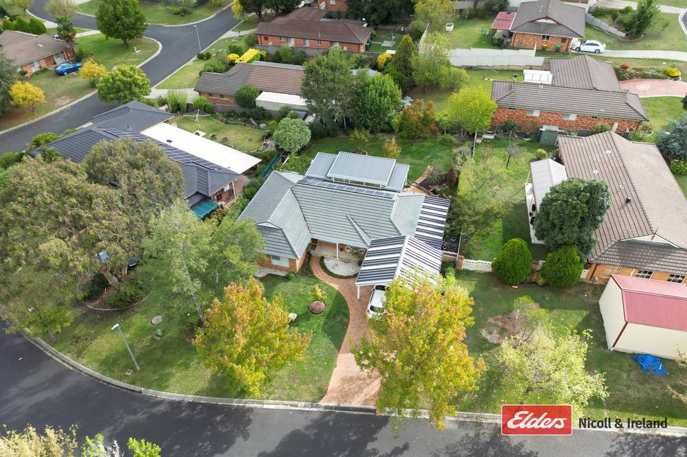 4 Elliot Close, Windradyne, NSW 2795