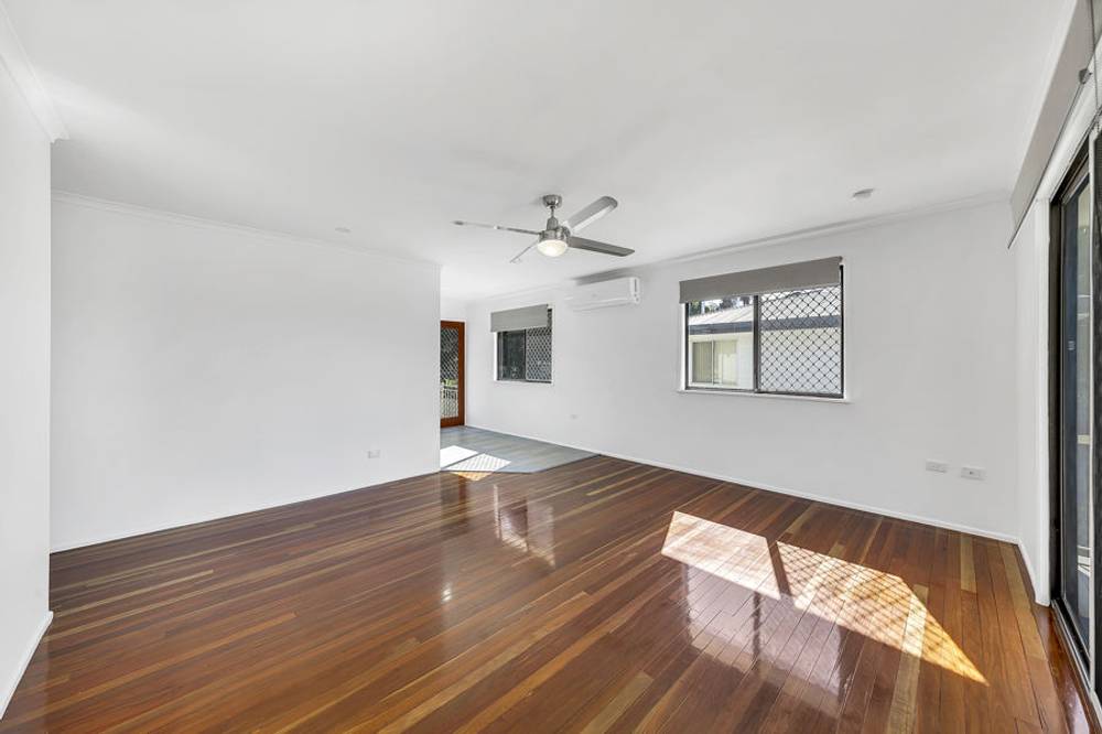 27 Rumsey Drive, RACEVIEW, QLD 4305