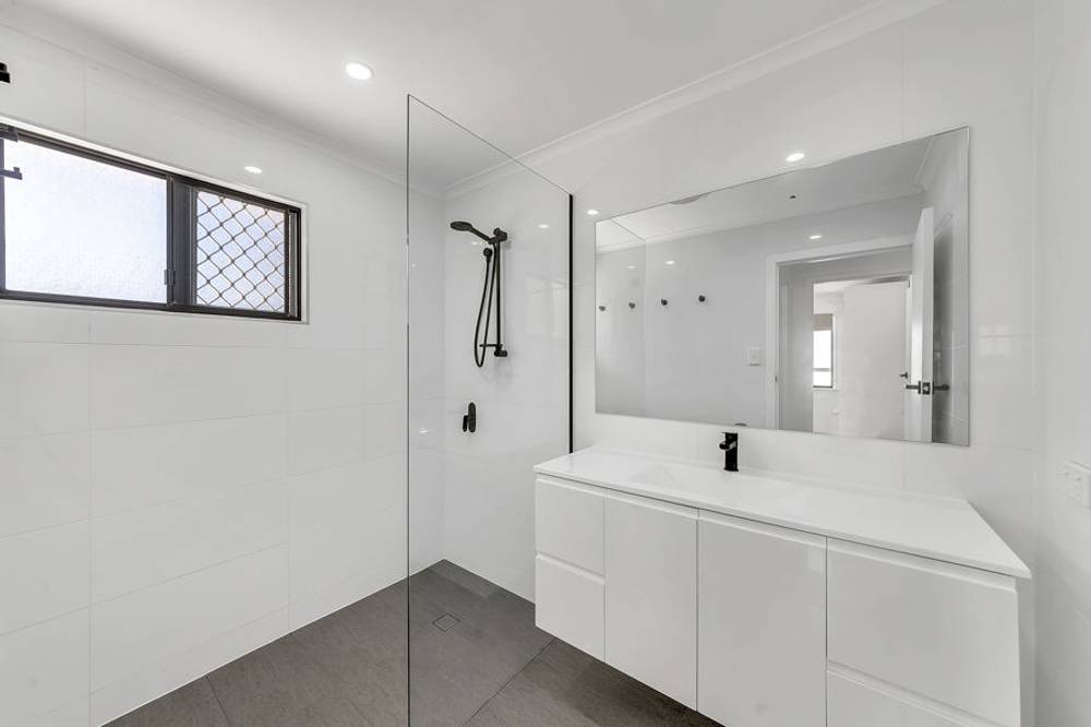 27 Rumsey Drive, RACEVIEW, QLD 4305